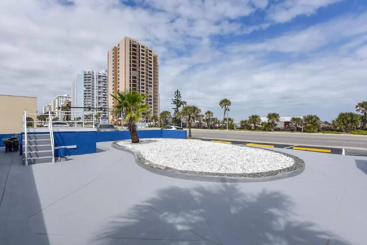 Modern King Suite Steps To Daytona Beach Appartement